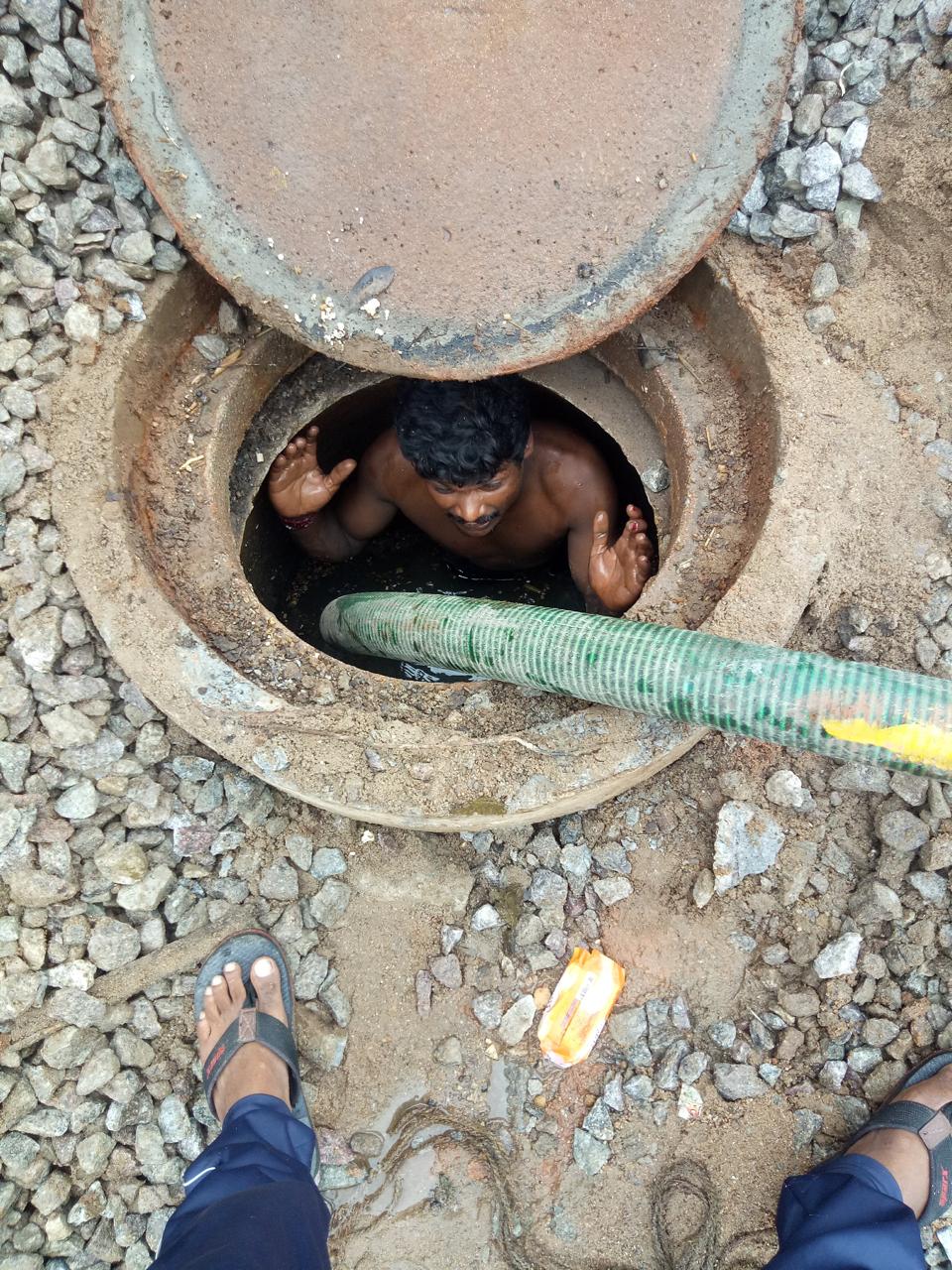 Hotels septic tank cleaning